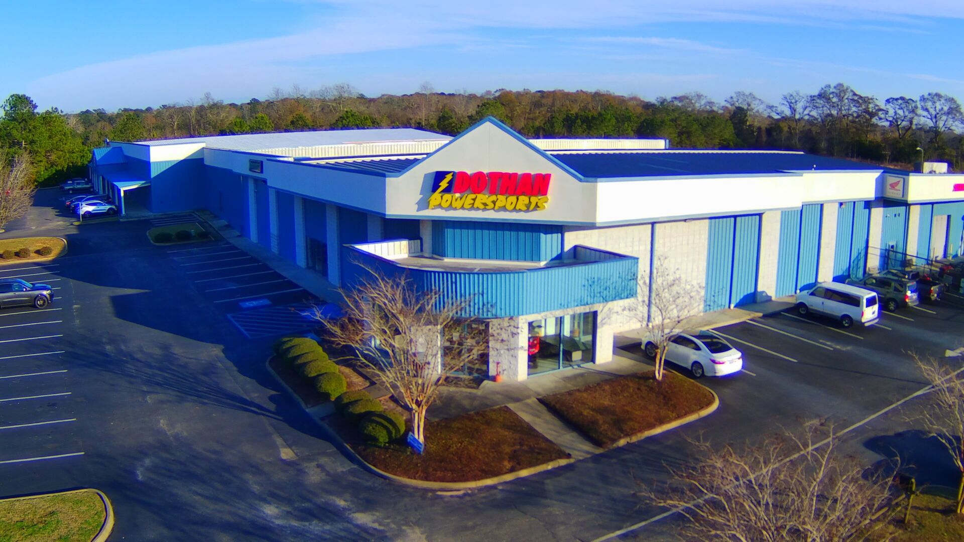 The front entrance of Dothan Powersports